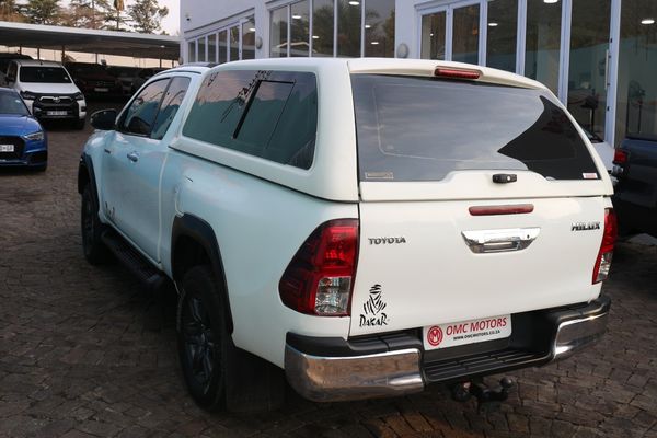 2016-Toyota-Hilux-28-GD-6-Raised-Body-Raider-Extended-Cab image:3