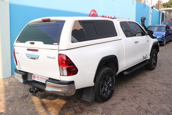 2016-Toyota-Hilux-28-GD-6-Raised-Body-Raider-Extended-Cab image:4