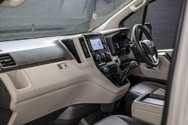 2023-Toyota-Quantum-28-GL-11-seat image:11