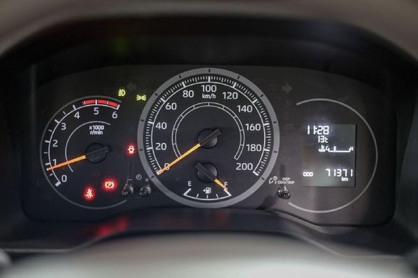 2023-Toyota-Quantum-28-GL-11-seat image:13
