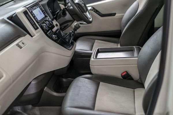 2023-Toyota-Quantum-28-GL-11-seat image:22