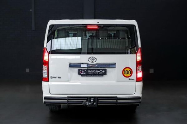 2023-Toyota-Quantum-28-GL-11-seat image:8