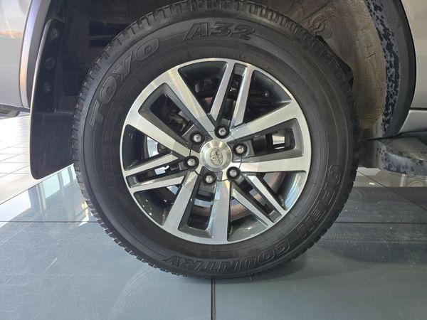 2020-Toyota-Fortuner-28-GD-6-Epic-Auto image:10