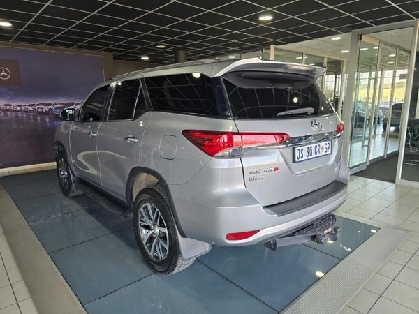 2020-Toyota-Fortuner-28-GD-6-Epic-Auto image:6