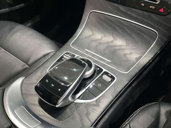 2018-Mercedes-Benz-C-Class-C-200-Edition-C-Auto image:11