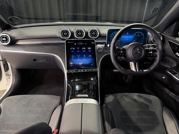 2023-Mercedes-Benz-C-Class-C-220-Bluetec-AMG-Line-Auto image:12