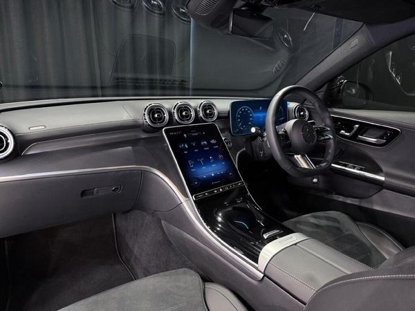 2023-Mercedes-Benz-C-Class-C-220-Bluetec-AMG-Line-Auto image:13