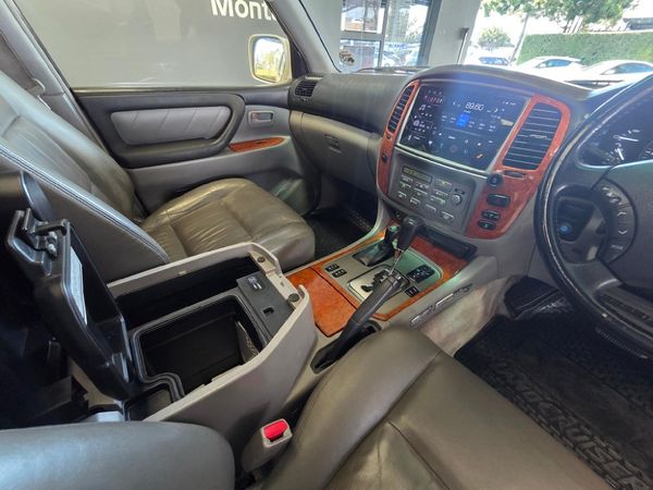 2006-Toyota-Land-Cruiser-100-42-TD-VX-Auto image:15
