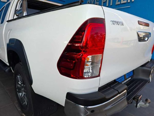 2021-Toyota-Hilux-24-GD-6-Raised-Body-Raider-Auto-Extended-Cab image:9