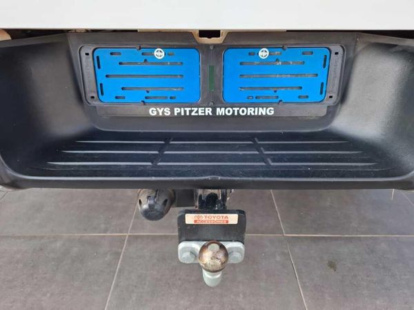 2021-Toyota-Hilux-24-GD-6-Raised-Body-Raider-Auto-Extended-Cab image:11