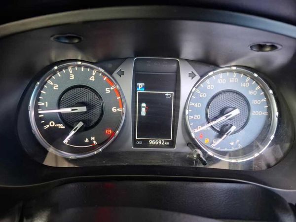 2021-Toyota-Hilux-24-GD-6-Raised-Body-Raider-Auto-Extended-Cab image:15