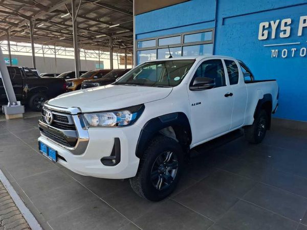 2021-Toyota-Hilux-24-GD-6-Raised-Body-Raider-Auto-Extended-Cab image:2