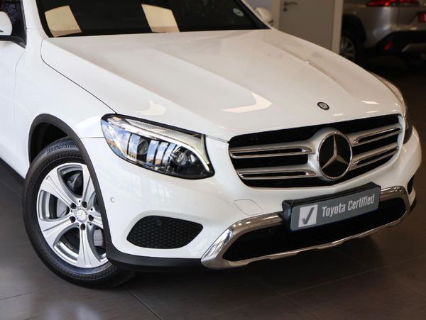 2016-Mercedes-Benz-GLC-220d image:5