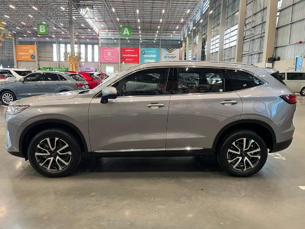 2022-Haval-H6-20T-Luxury-4X4-Auto image:3