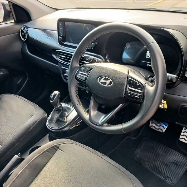 2024-Hyundai-Exter-12-Executive-Auto image:9