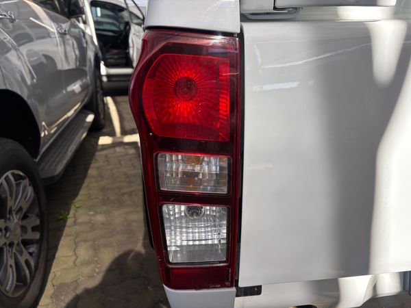 2024-Isuzu-D-Max-250C-Single-Cab image:3