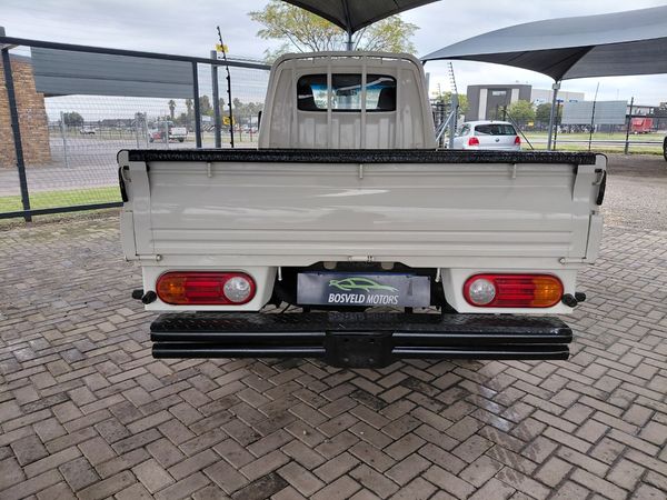 2007-Hyundai-H100-Bakkie-26i-D-Dropside image:5