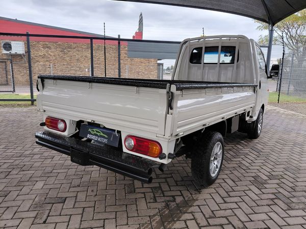 2007-Hyundai-H100-Bakkie-26i-D-Dropside image:6