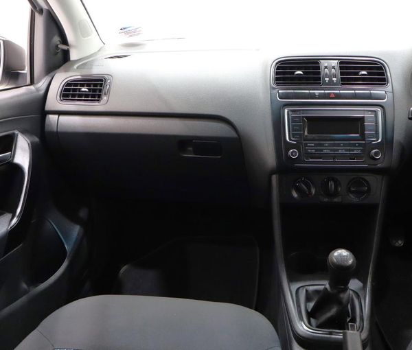 2023-Volkswagen-Polo-Vivo-14-Trendline-5-dr image:10