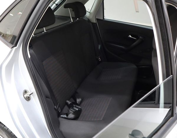 2023-Volkswagen-Polo-Vivo-14-Trendline-5-dr image:18