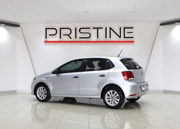 2023-Volkswagen-Polo-Vivo-14-Trendline-5-dr image:3