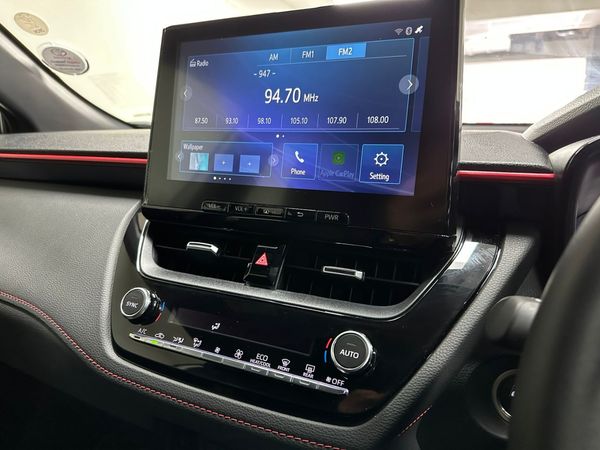 2025-Toyota-Corolla-Cross-18-GR-S image:12