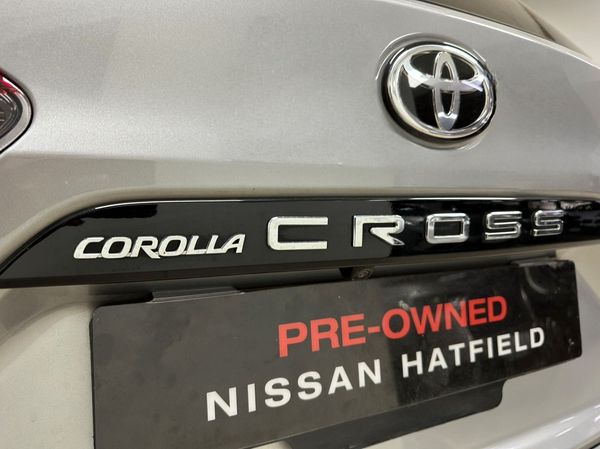2025-Toyota-Corolla-Cross-18-GR-S image:19