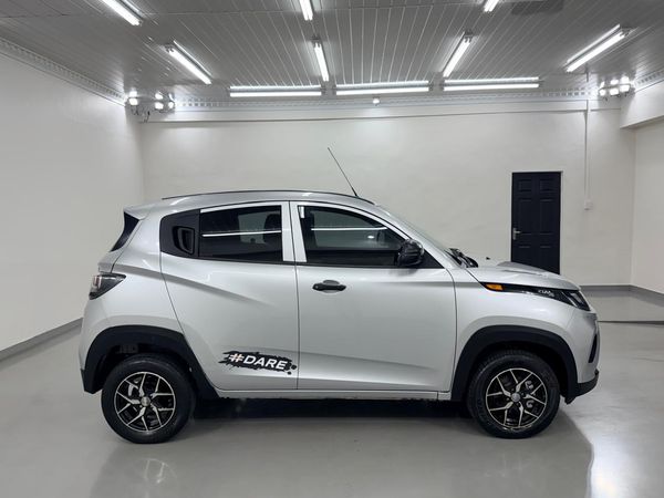 2022-Mahindra-KUV-100-12-K2-Dare image:3