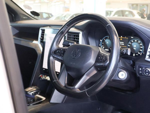 2023-Volkswagen-Amarok-20-BiTDI-154kW-4Motion-Panamericana-Auto-Double-C image:18