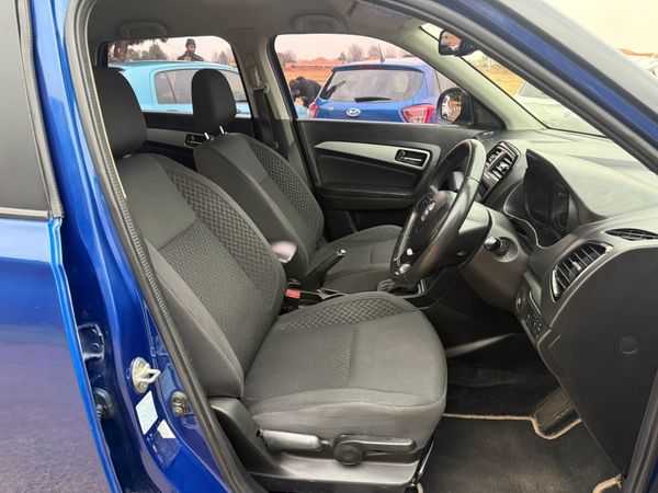 2021-Toyota-Urban-Cruiser-15-Xr-Auto image:8