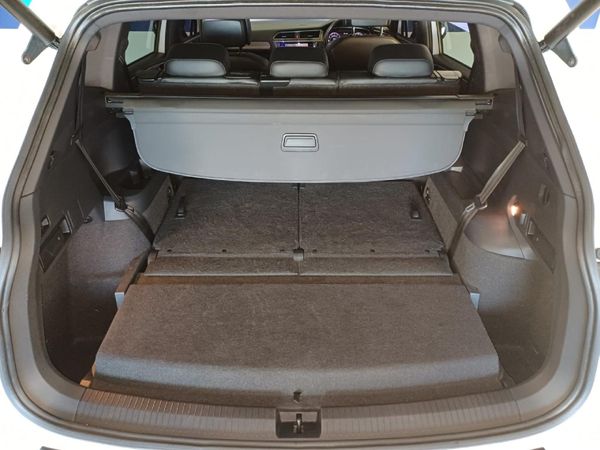 2019-Volkswagen-Tiguan-Allspace-20-TSI-Comfortline-4Motion-Auto-132kW image:19