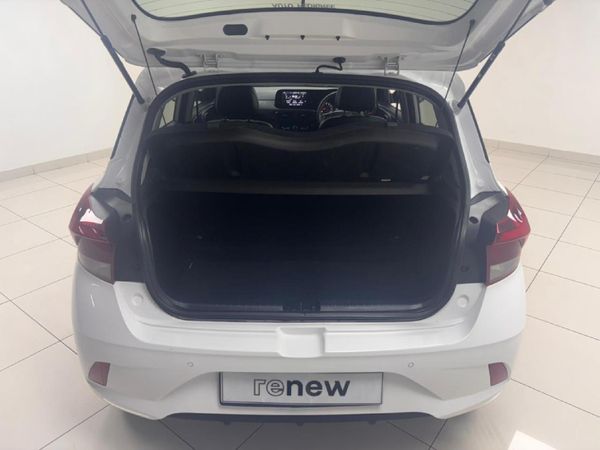 2024-Hyundai-Grand-i10-10-Motion image:9