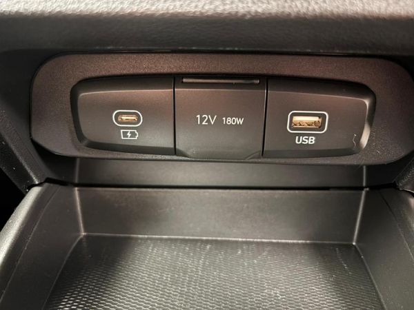 2024-Hyundai-Grand-i10-10-Motion image:15