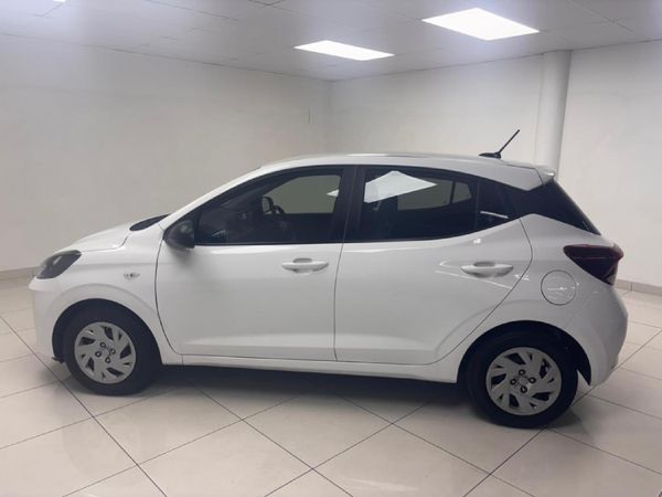 2024-Hyundai-Grand-i10-10-Motion image:7