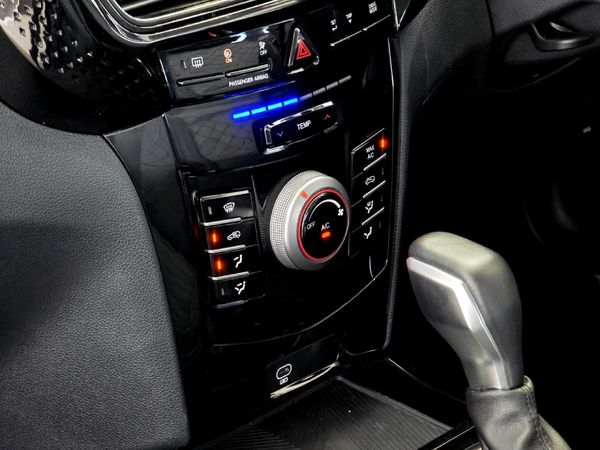 2026-Mahindra-XUV-3XO-12T-MX2-Auto image:10