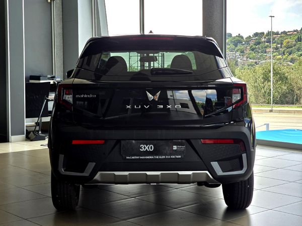 2026-Mahindra-XUV-3XO-12T-MX2-Auto image:4