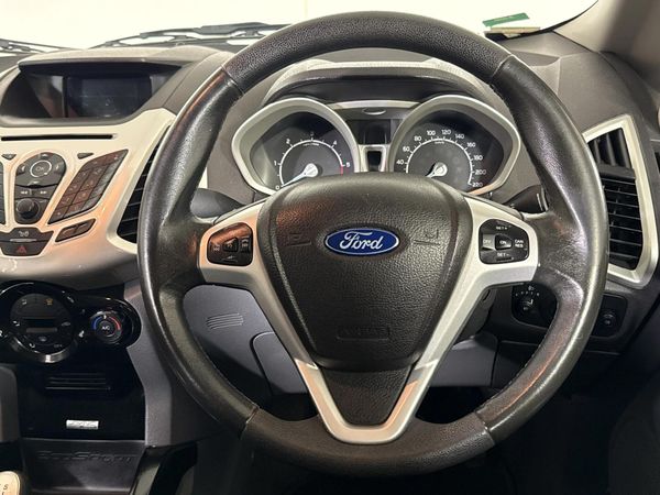 2015-Ford-EcoSport-15-TDCi-Titanium image:12