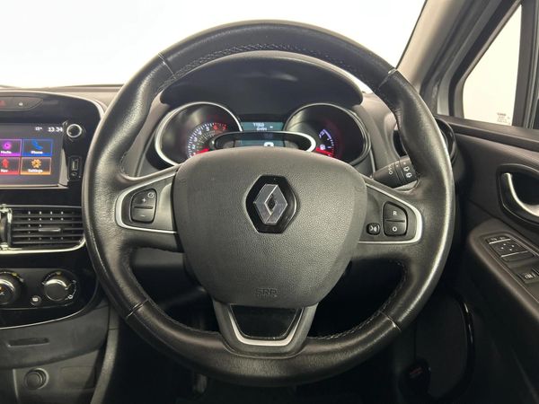 2017-Renault-Clio-IV-900T-Authentique-5-dr-66kW image:12