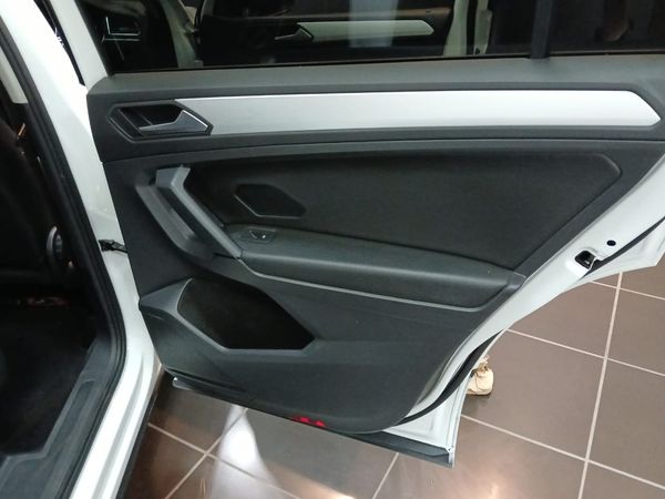 2020-Volkswagen-Tiguan-Allspace-14-TSI-Trendline-Auto-110kW image:16