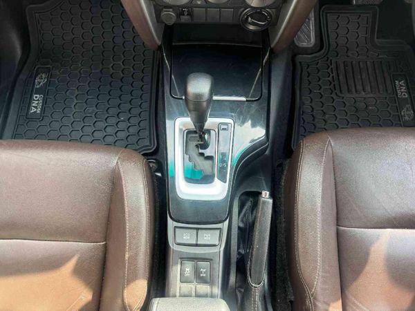 2020-Toyota-Fortuner-24-GD-6-4x4-Auto image:12