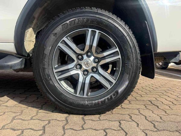 2020-Toyota-Fortuner-24-GD-6-4x4-Auto image:18