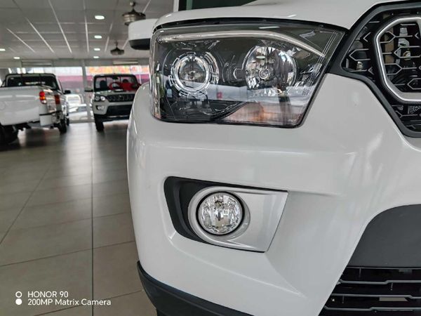 2026-Mahindra-Pik-Up-22-mHawk-S6-Double-Cab image:7