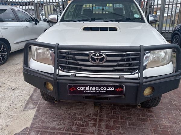 2015-Toyota-Hilux-30-D-4D-Legend-45-Raised-Body-Single-Cab image:1