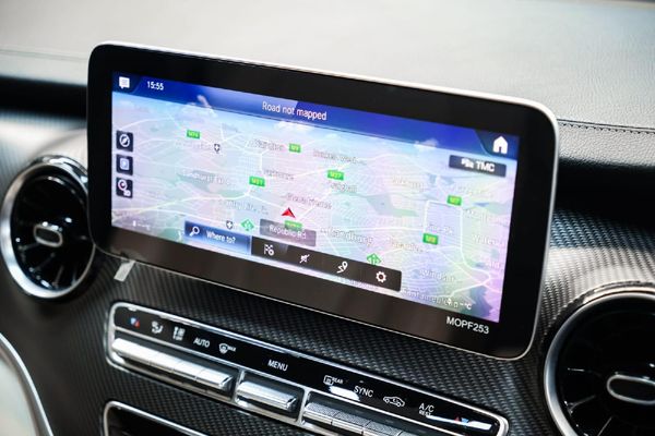 2022-Mercedes-Benz-V-Class-V-300d-Exclusive image:5