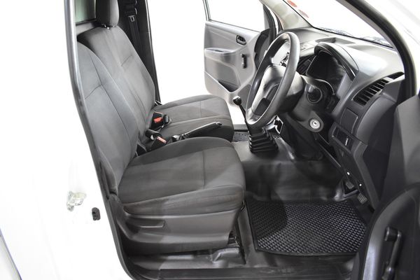 2021-Isuzu-D-Max-250C-Single-Cab image:10