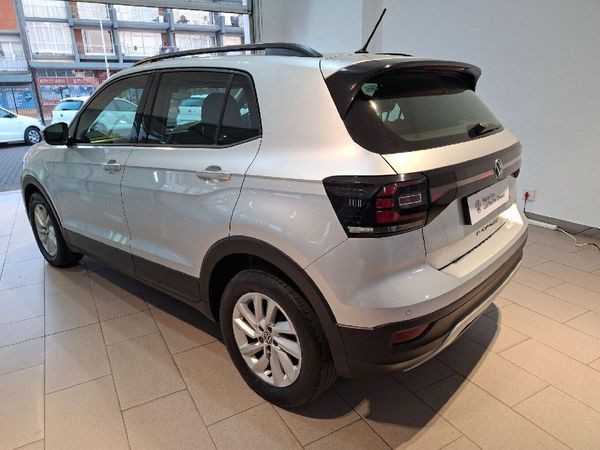 2022-Volkswagen-T-Cross-10-TSI-Comfortline image:4