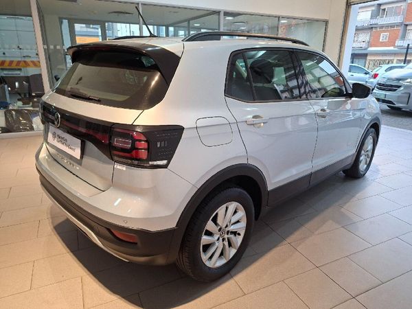 2022-Volkswagen-T-Cross-10-TSI-Comfortline image:6