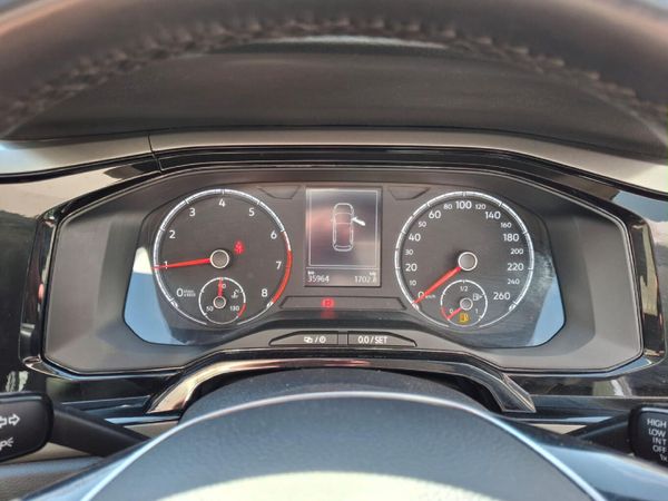 2021-Volkswagen-Polo-10-TSI-Comfortline image:8