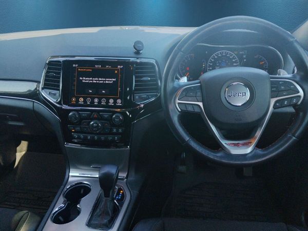 2022-Jeep-Grand-Cherokee-36-Trailhawk image:12