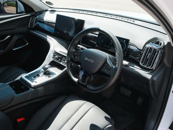 2026-BYD-Sealion-5-15-Dynamic-Phev image:16